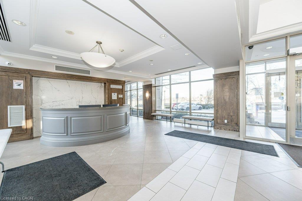 209-2391 Central Park Drive Unit: 209
