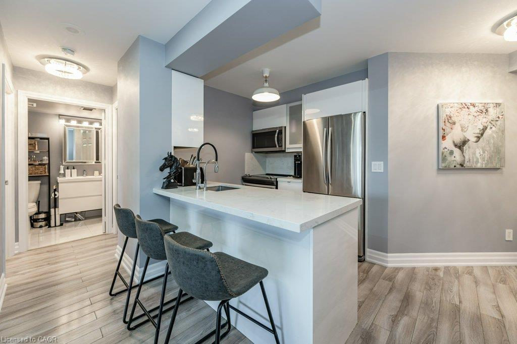 209-2391 Central Park Drive Unit: 209