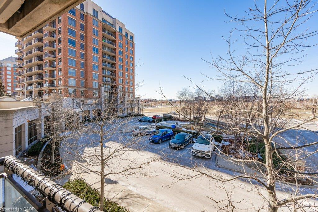 209-2391 Central Park Drive Unit: 209