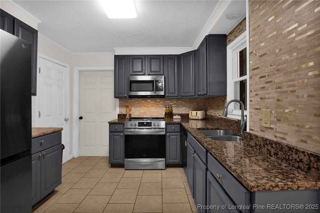 6417 New Castle Road