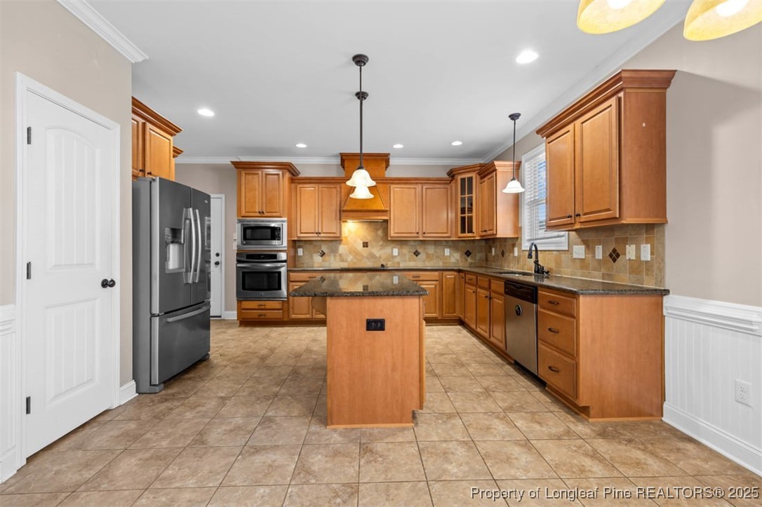 400 Oakridge Drive