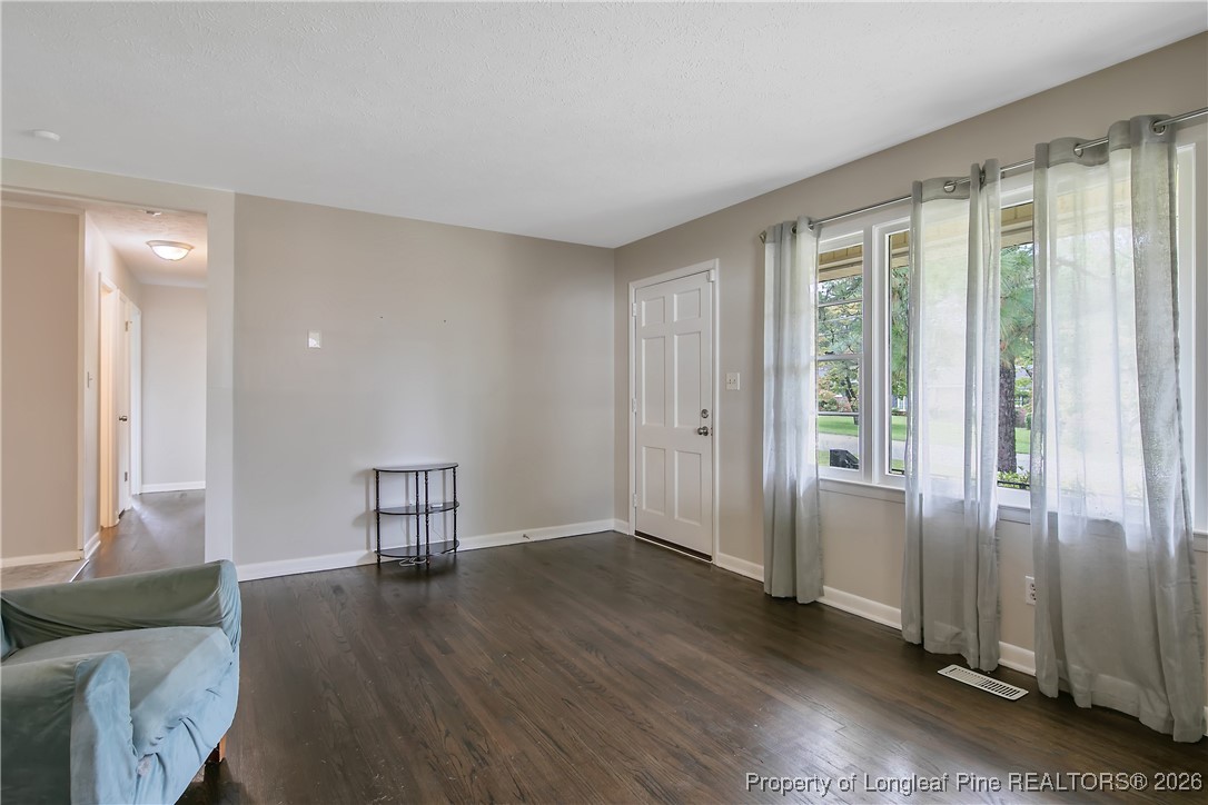 4914 Pinewood Drive