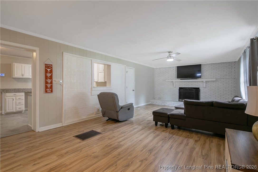 4914 Pinewood Drive