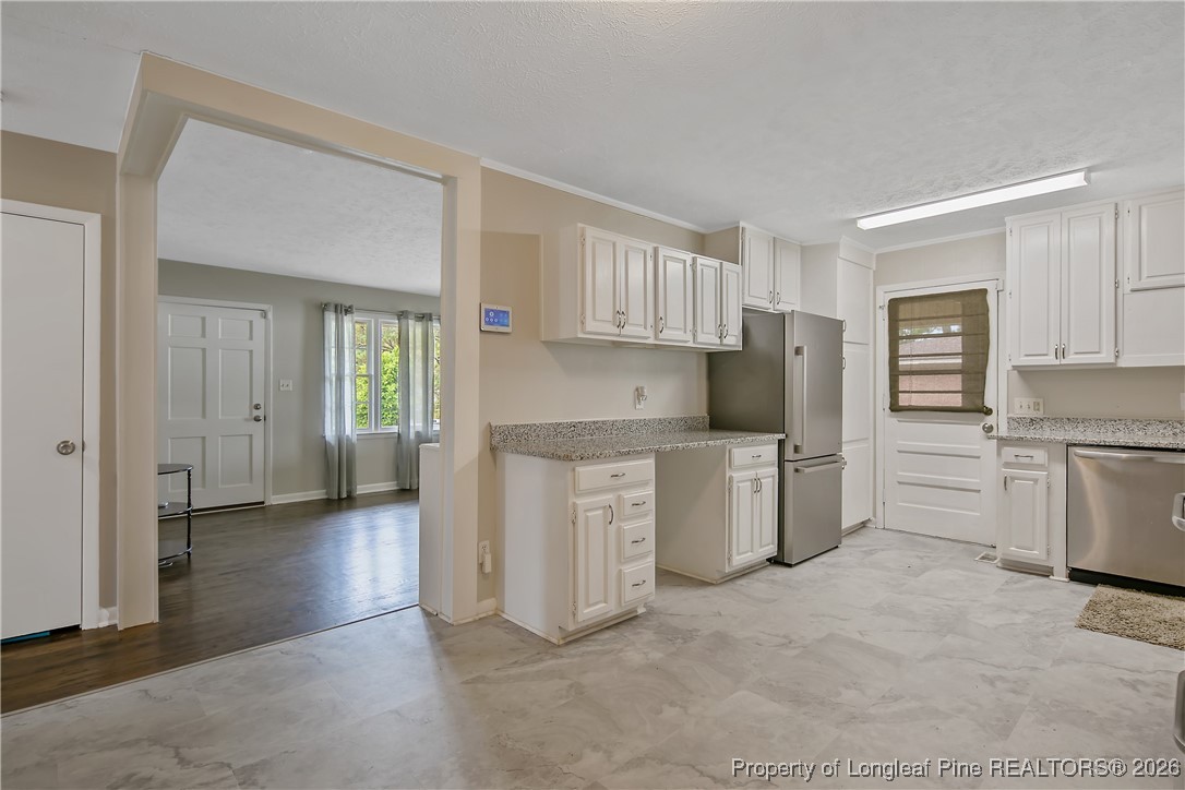 4914 Pinewood Drive