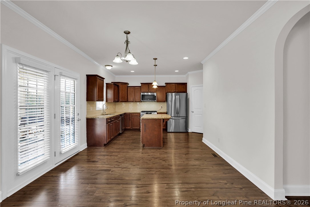 2816 Sand Trap Lane