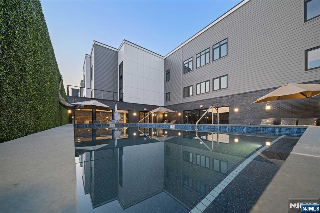 15 S Dean Street 203