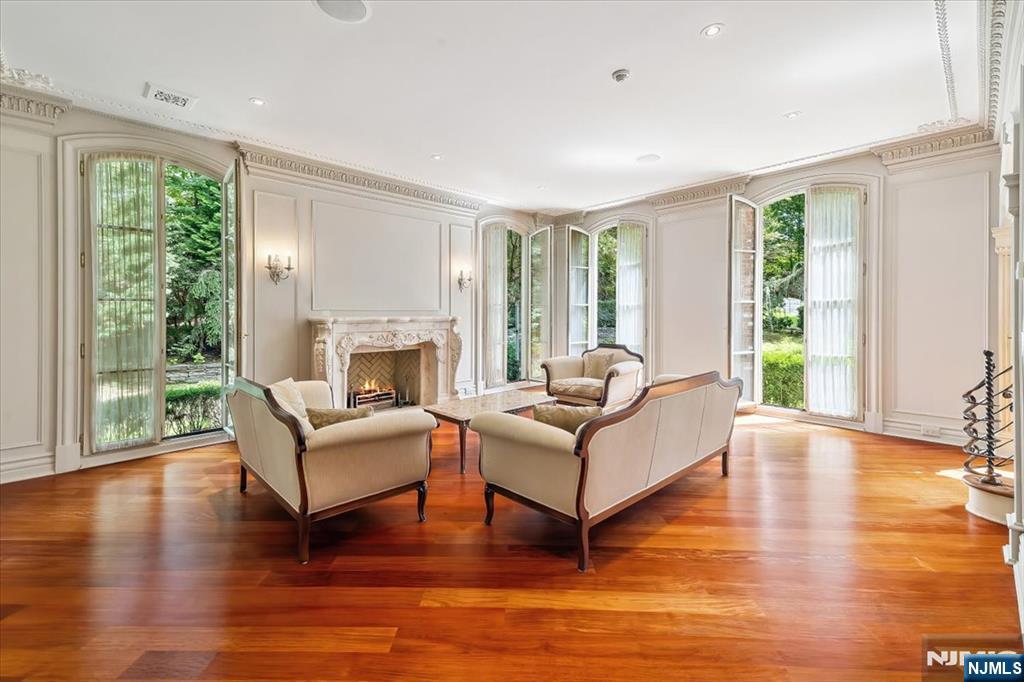 47 Fox Hedge Road