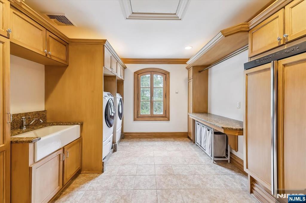 47 Fox Hedge Road