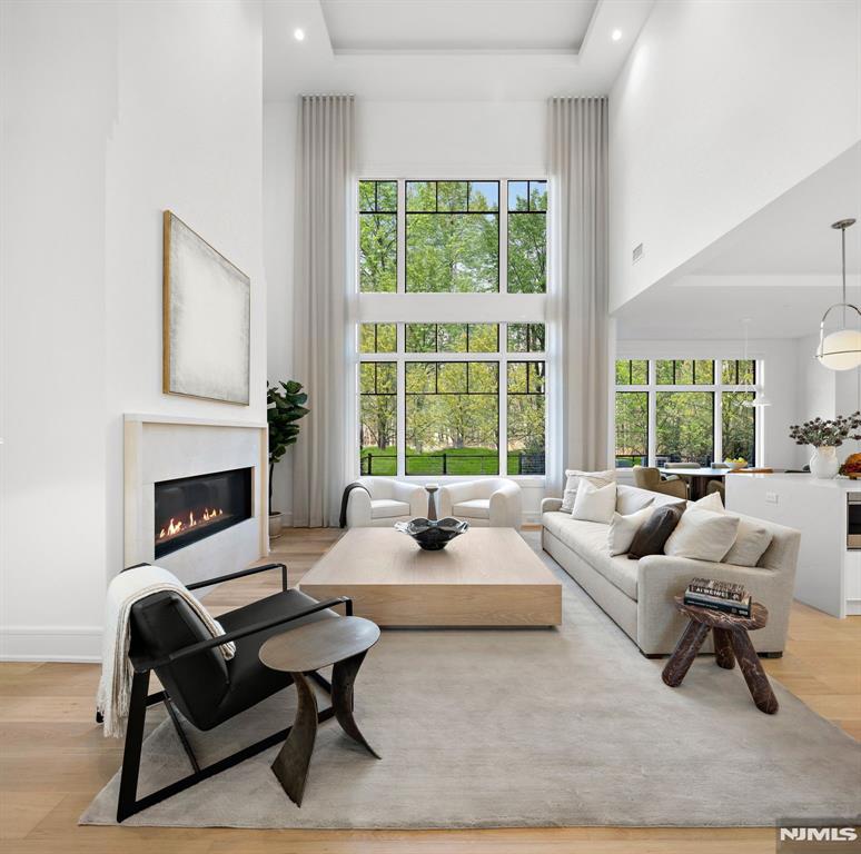 23 Stone Bridge Court