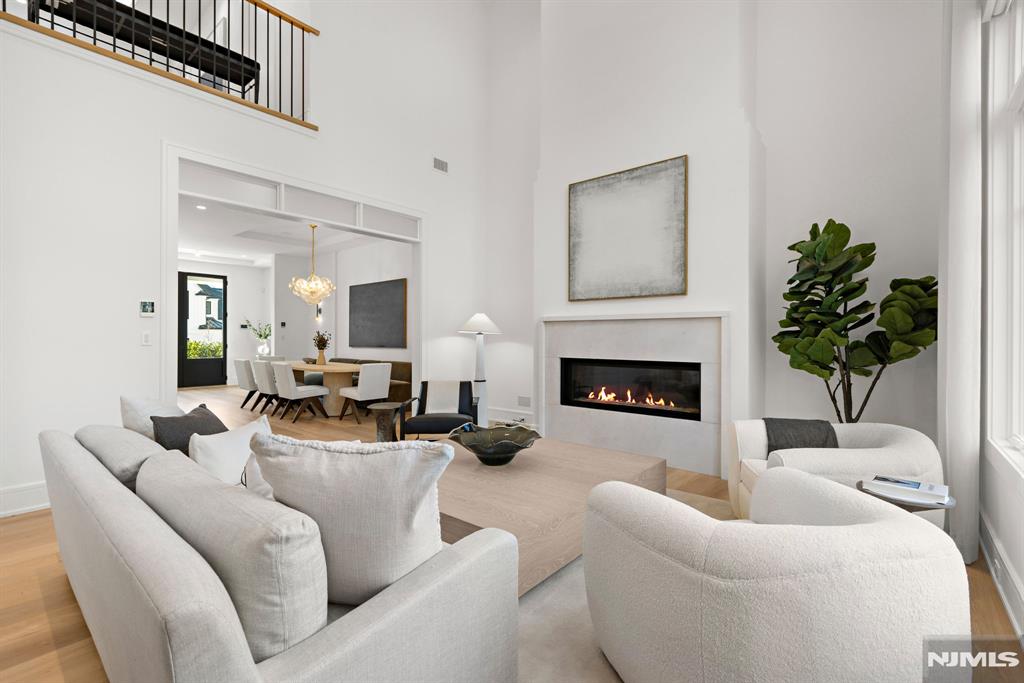 23 Stone Bridge Court