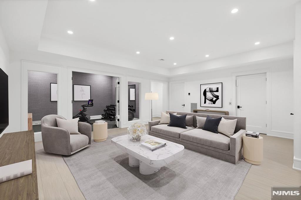 23 Stone Bridge Court