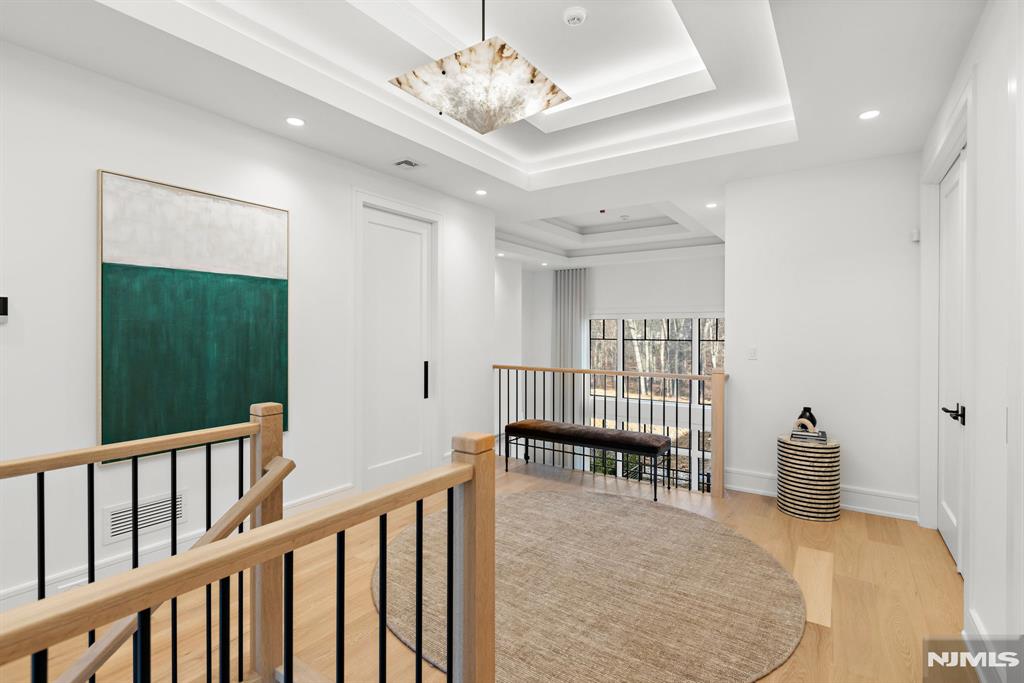 23 Stone Bridge Court