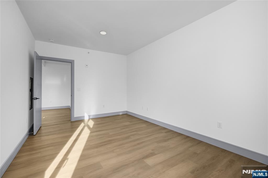 1435 10th Street 209