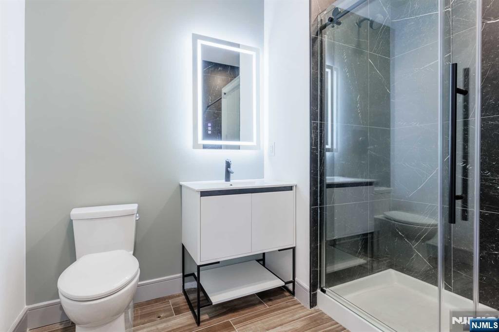 1435 10th Street 407