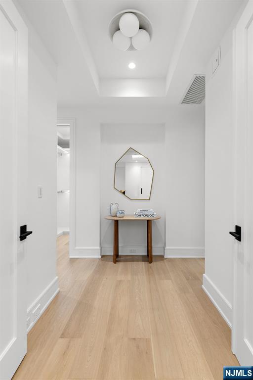 6 Stone Bridge Court