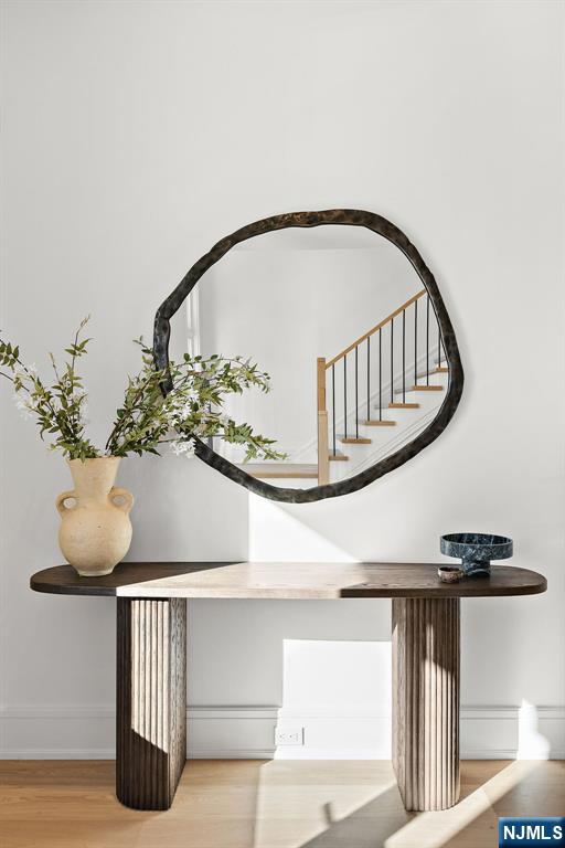 6 Stone Bridge Court