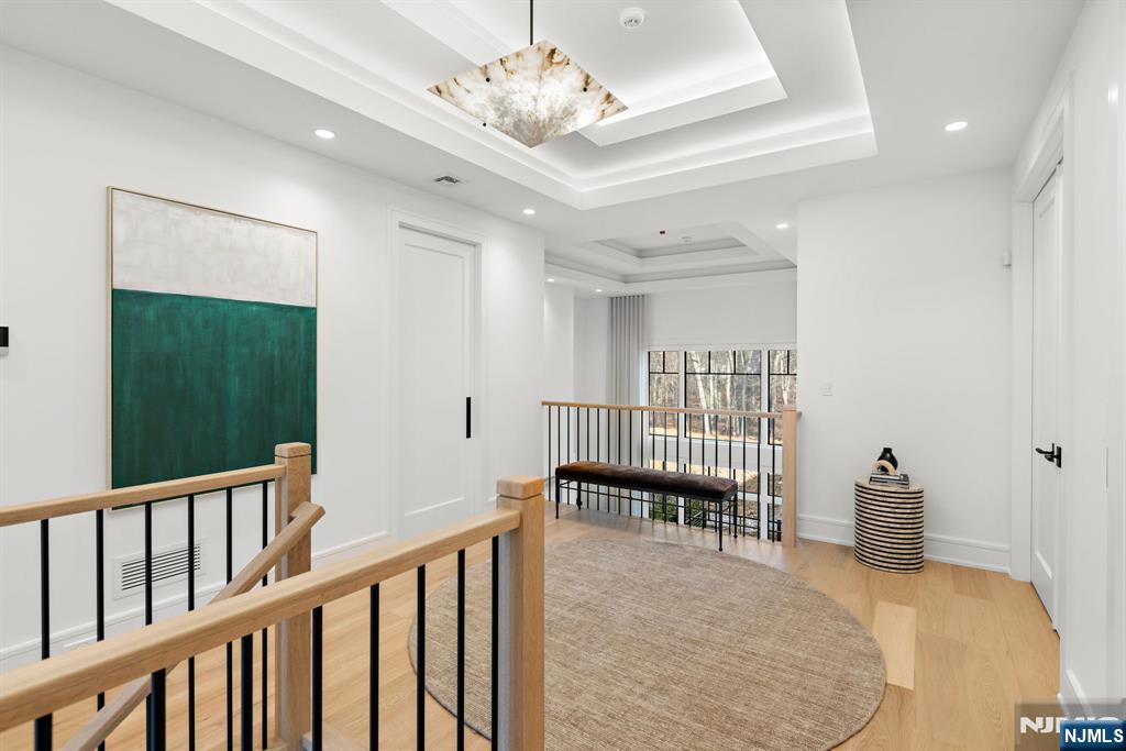 1 Stone Bridge Court