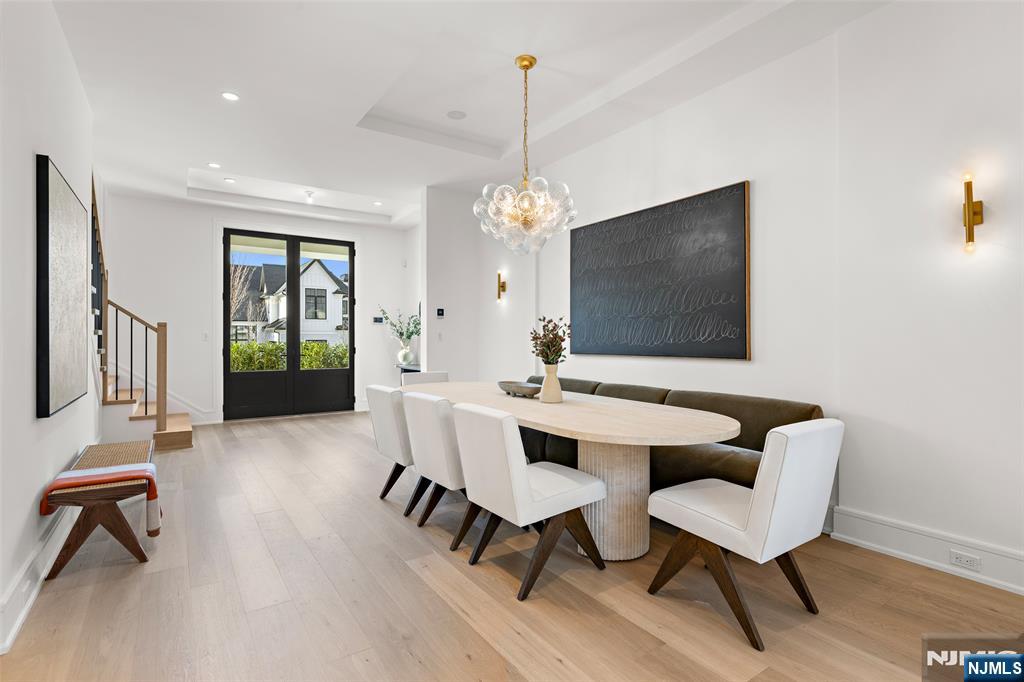 2 Stone Bridge Court