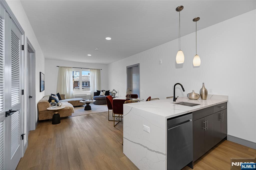 1435 10th Street 209