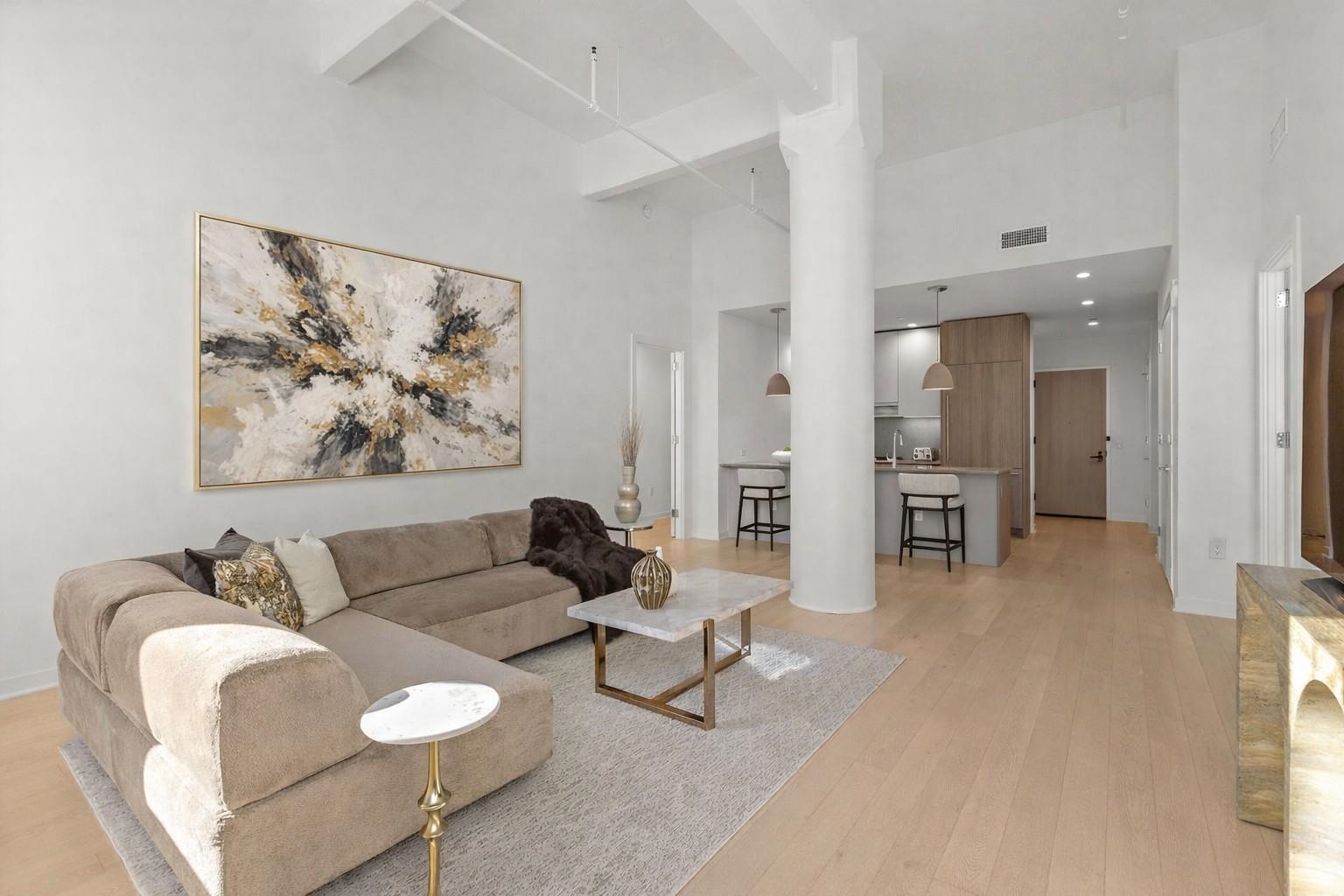 155 BAY ST Unit: 808