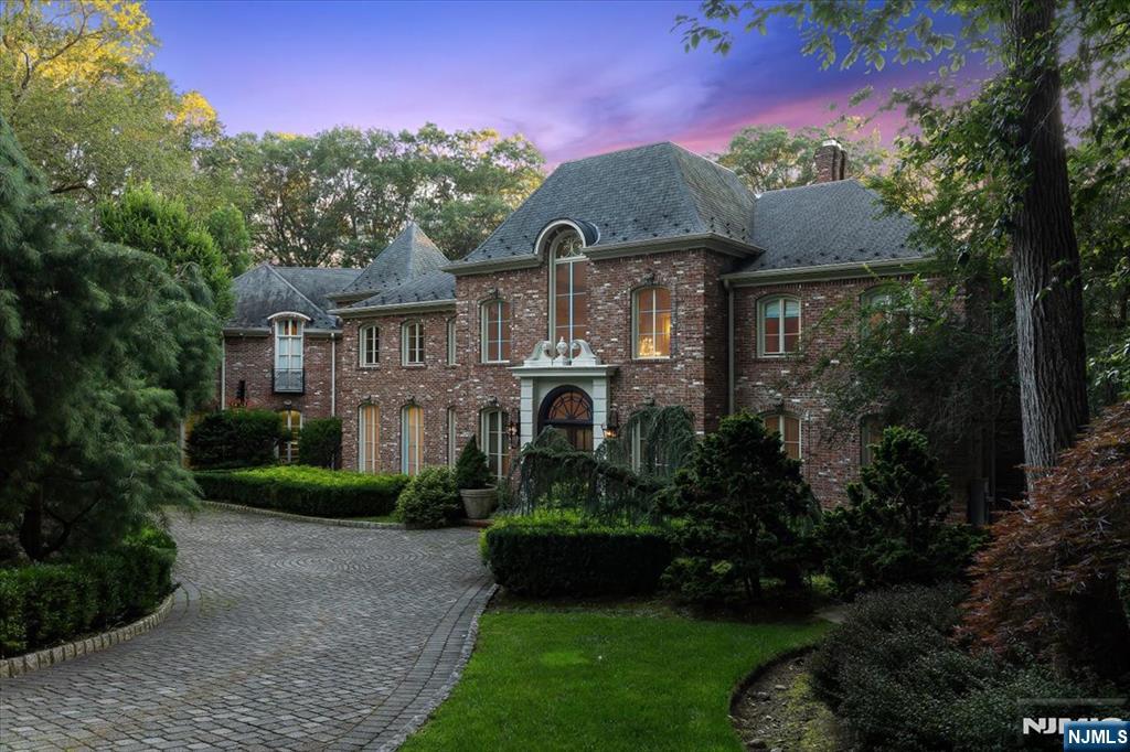 47 Fox Hedge Road