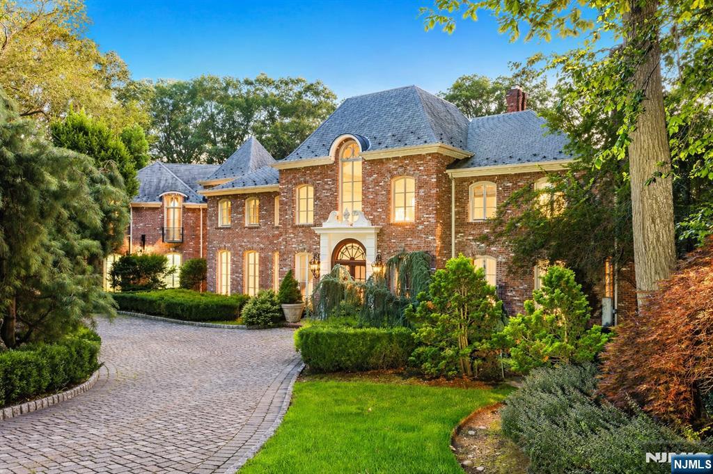 47 Fox Hedge Road