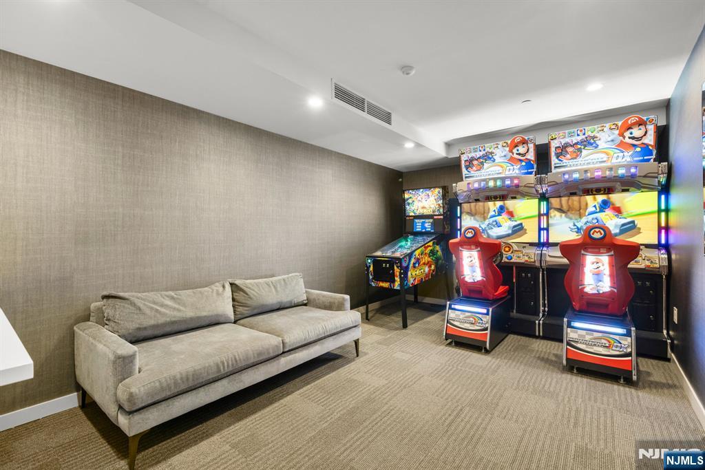 155 Bay Street 808