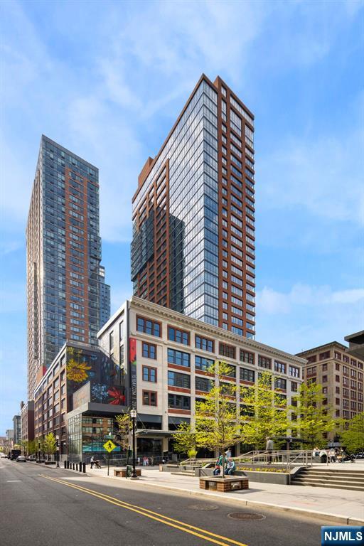 155 Bay Street 808
