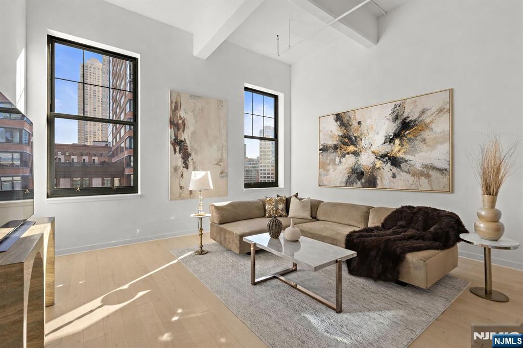 155 Bay Street 808