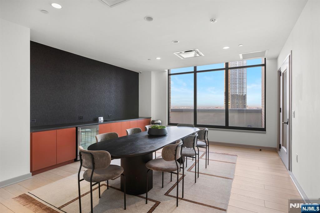 155 Bay Street 808