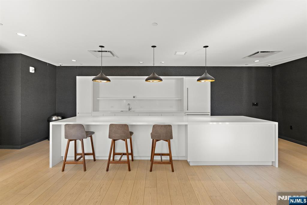 155 Bay Street 808