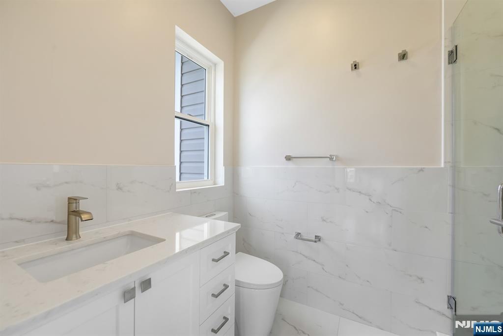 224 Kinderkamack Road UNIT A