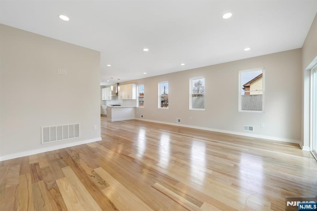 224 Kinderkamack Road UNIT A