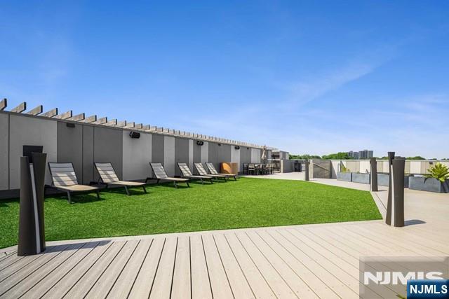 320 Adolphus Avenue 1004