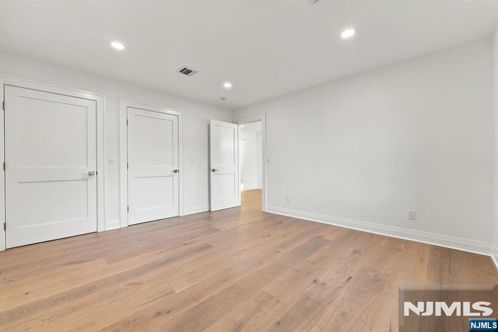 785 Summit Avenue
