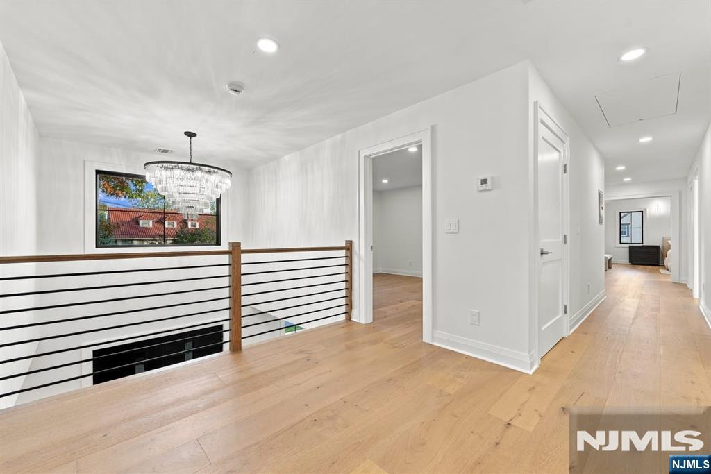 785 Summit Avenue