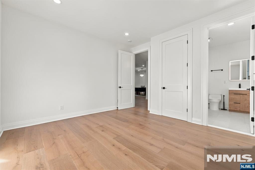 785 Summit Avenue