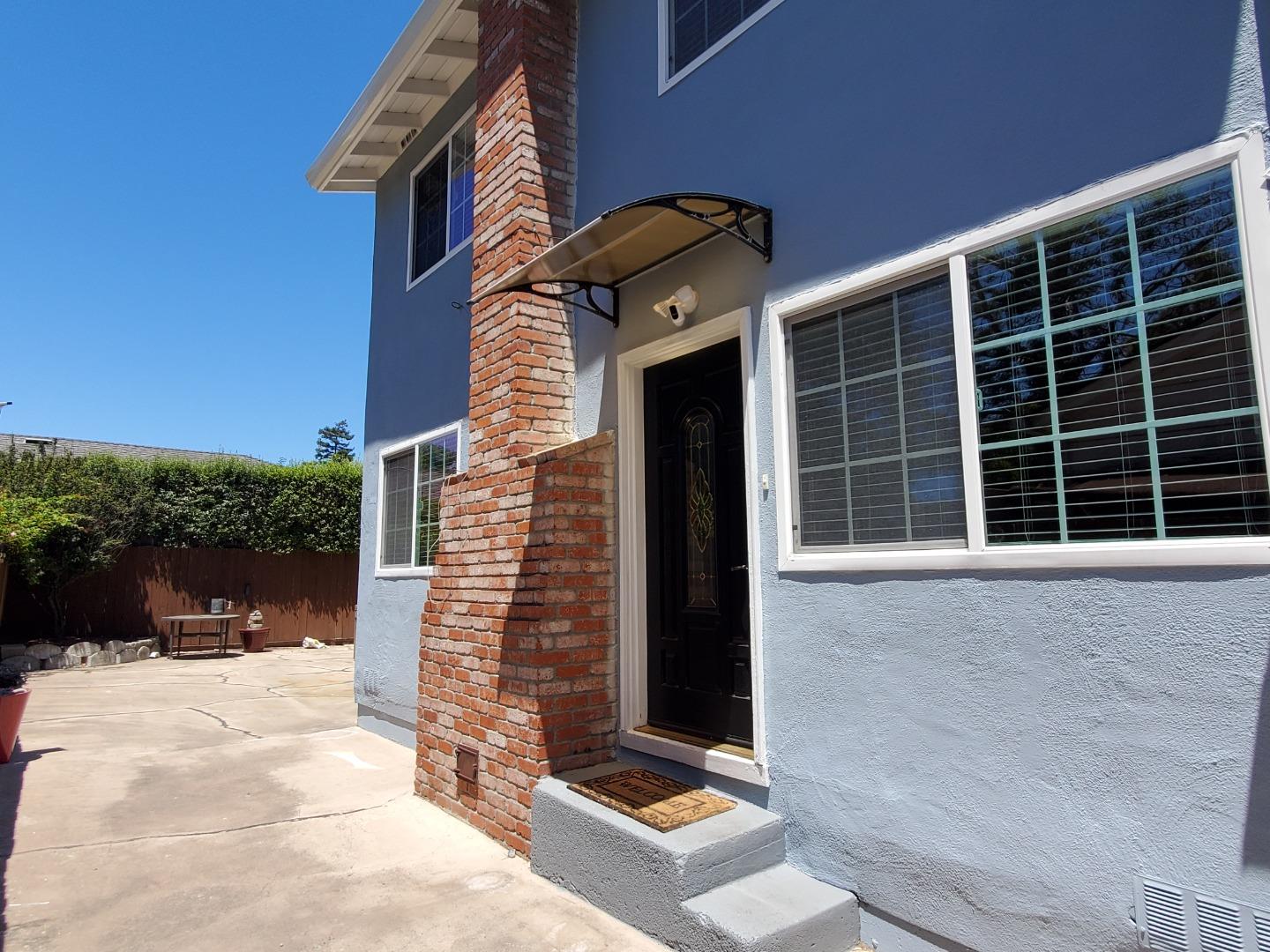 1107 9th AVE