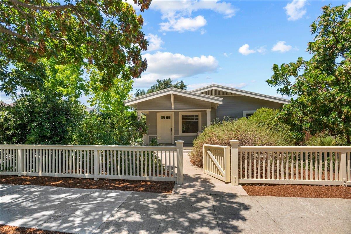 241 Addison AVE