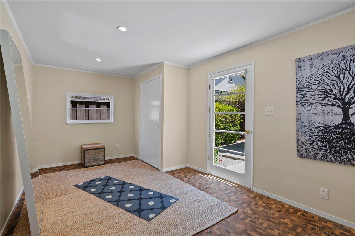 241 Addison AVE