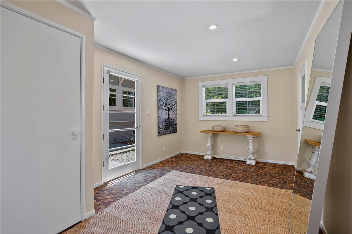 241 Addison AVE