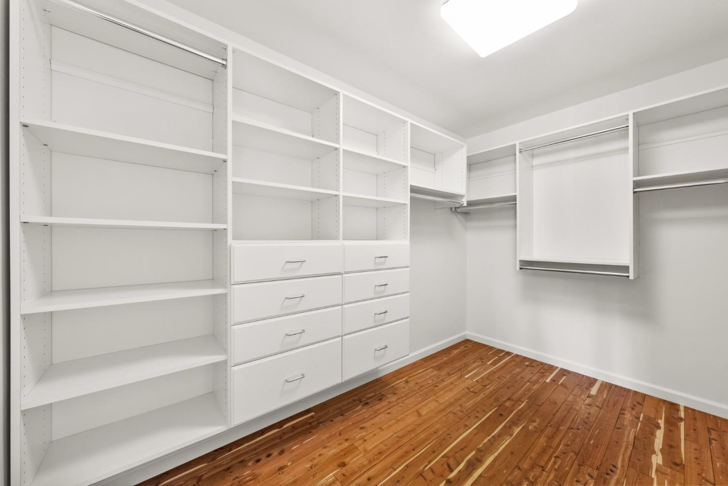 179 Inner CIR