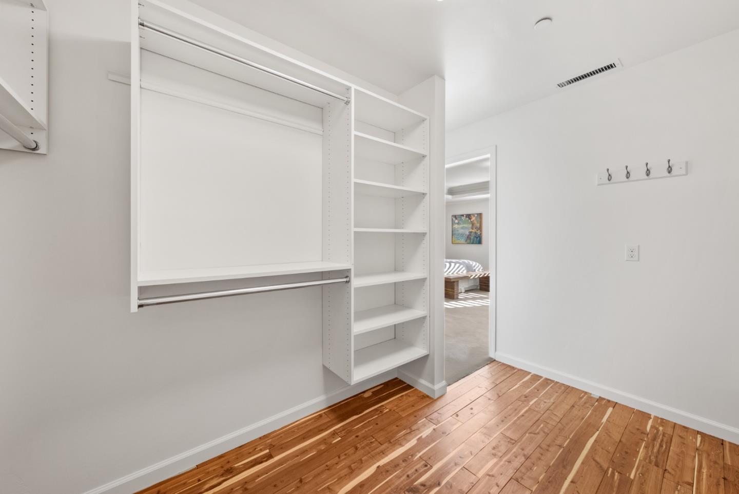 179 Inner CIR
