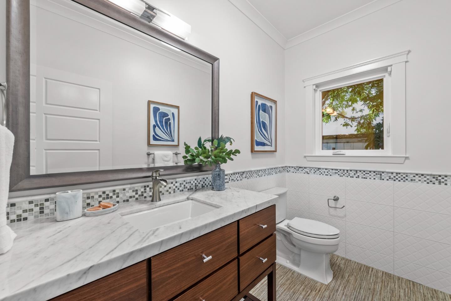 179 Inner CIR