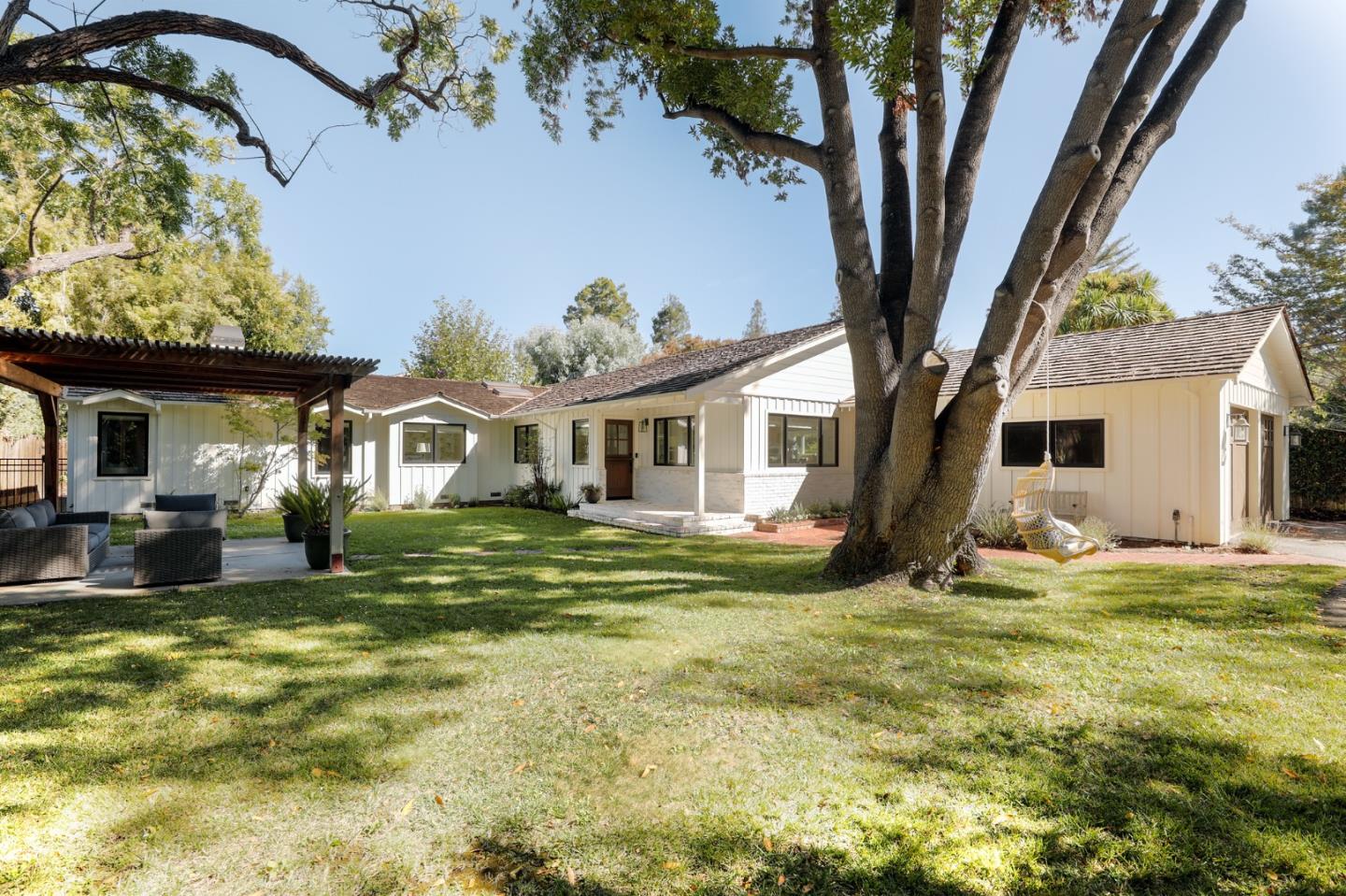 1289 Woodland AVE