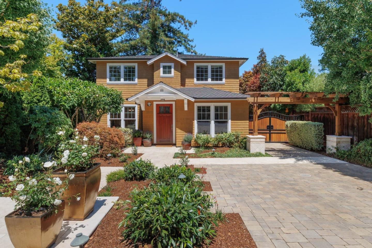 1185 Woodland Avenue