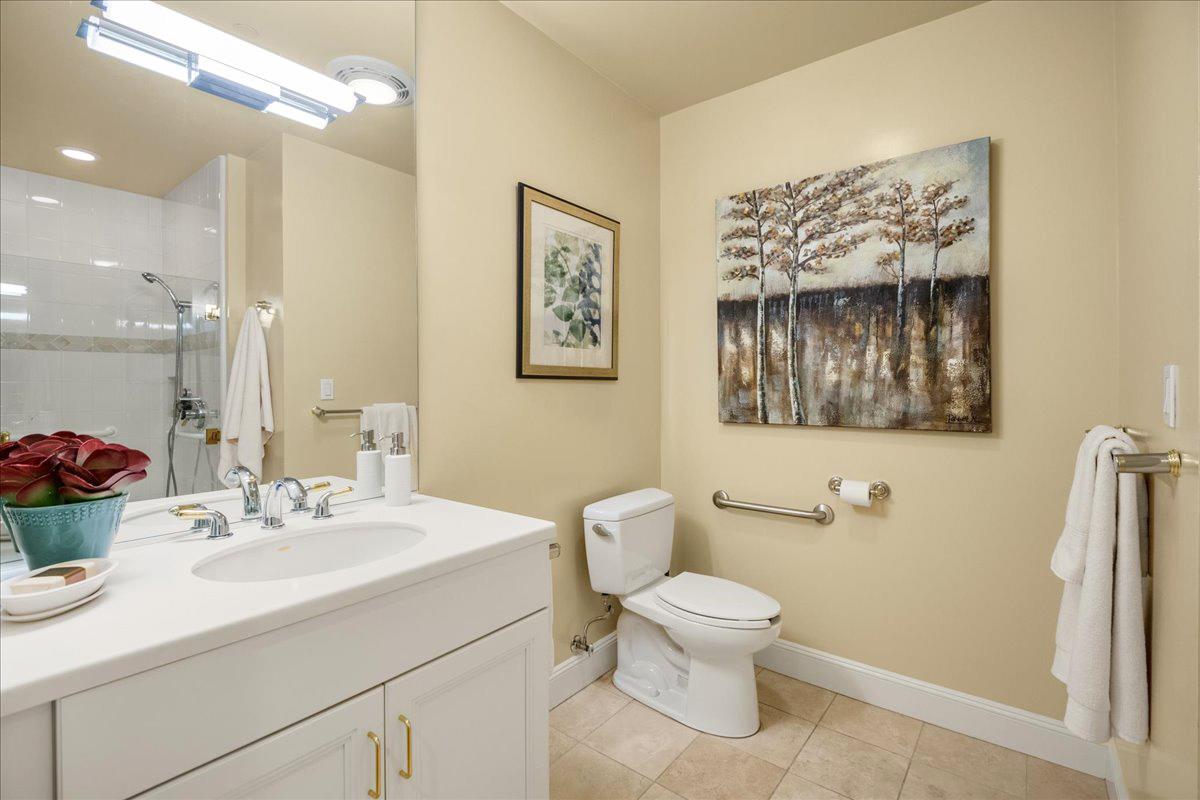 555 Byron ST 107