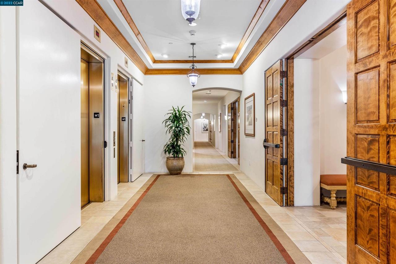 555 Byron ST 107