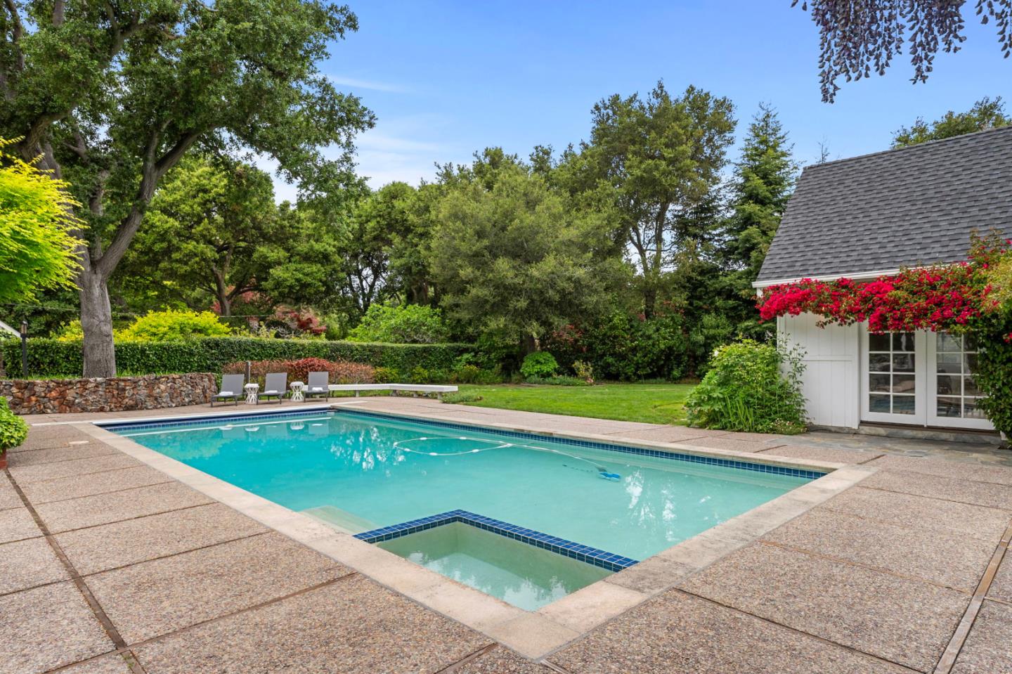 37 Lupin LN