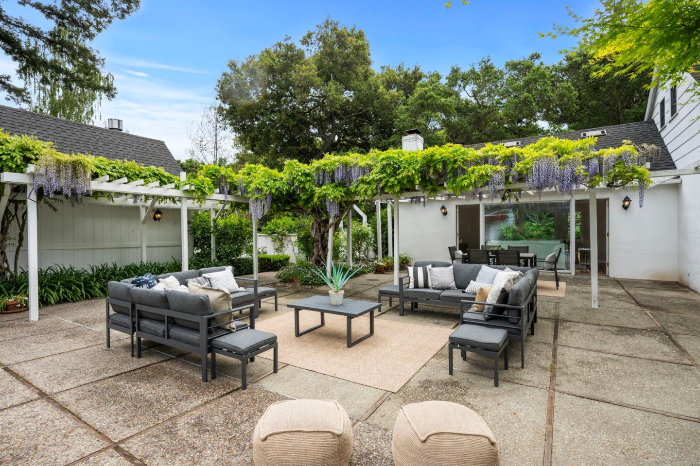 37 Lupin LN